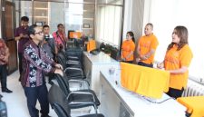 Penjabat Gubernur Resmikan Gedung Kantor Bank NTT Cabang Bajawa dan Launching Mall Pelayanan Publik Kabupaten Ngada